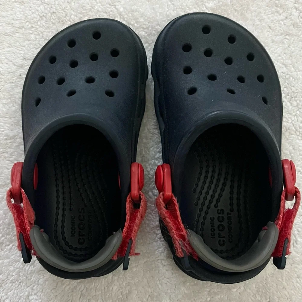 CROCS adjustable heel